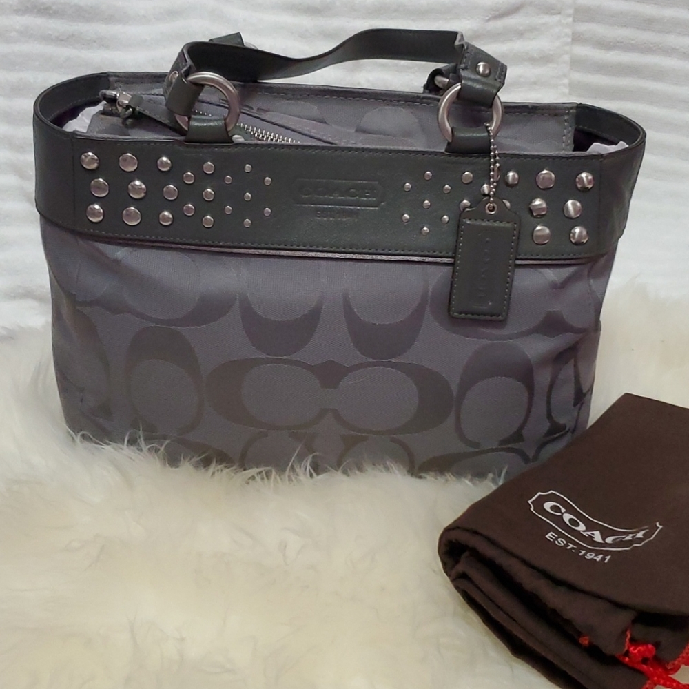 Grey Coach purse